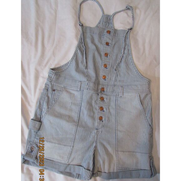 ANTHROPOLOGIE PILCRO SHORTALLS SIZE 32 STRIPED RAILROAD SHORTS BLUE WHITE bibs - Picture 2 of 13